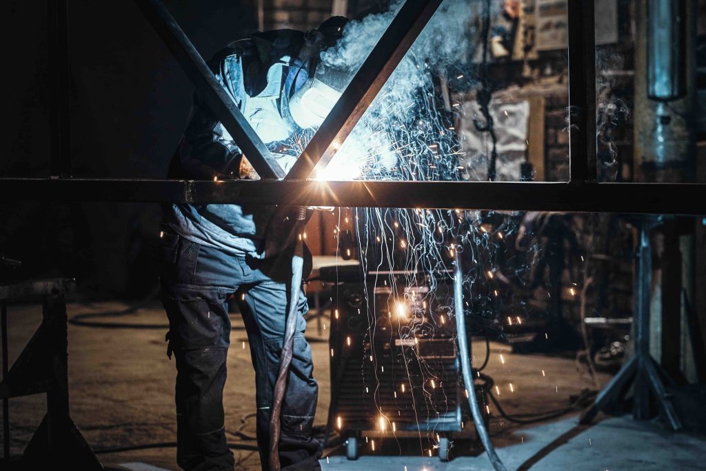 Metal structures fabrication solutions